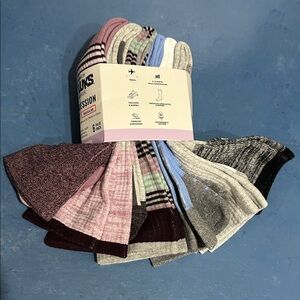 MUK LUKs compression Crew Socks 6-Pack - Pink, Gray, Blue, Black, Maroon